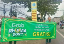 Komunitas Grab Banjarmasin Gelar Aksi Berbagi Takjil