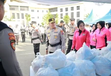 Jelang Lebaran Polda Kalsel Gelar Pasar Murah