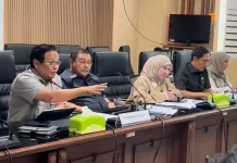Pansus II DPRD Kalsel Matangkan Pembahasan Raperda CSR