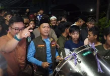 Bagarakan Sahur Bareng Warga, Wali Kota Banjarmasin Ajak Kompak Kelola Sampah
