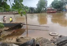 Tim Rescue Cari Remaja Tenggelam di Sungai Perumnas Banjarmasin