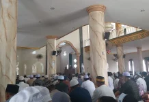 Hujan Tak Surutkan Semangat Sholat Ied Desa Biih