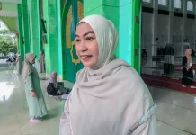 Rayakan Idulfitri, Wali Kota Lisa Utamakan Berbagi