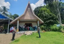 Polsek Halong Amankan Ibadah Minggu Palma di Gunung Riut Balangan