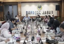 Pansus II DPRD Kalsel Perkuat Substansi Raperda TJSLP