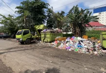 Mengganggu Aktivitas Pendidikan, TPS di Depan SLBN 2 Banjarmasin Dikeluhkan