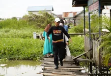Wali Kota Banjarmasin Tinjau Titian “Maut” Murung Selong