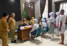 Ratusan Peserta Ikuti Seleksi Paskibraka Batola 2026, Sekda Tinjau Langsung