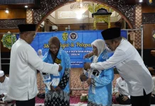 Pelepasan Penuh Haru, Jemaah Calon Haji Banjarmasin Siap Berangkat