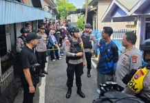 Mortir Tua Ditemukan di Atas Plafon Rumah Warga di Kawasan Kampung Arab