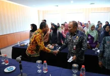 Kartini Bangkit di Banjarmasin! Puluhan Ibu UMKM ‘Disuruh’ Urus Izin