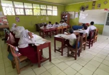 Pengamat Soroti Ketimpangan Sarpras dan Potret Kerusakan Sekolah di Kalsel