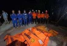 Tim SAR Evakuasi Seluruh ABK Korban Tewas Terjebak di Ruang Terbatas Kapal