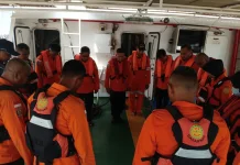 Hilang Kesadaran saat Berlayar, ABK KM Mahagoni Banda Dievakuasi Tim SAR
