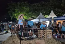 Seniman Soroti Persoalan Limbah Kota lewat Pertunjukan "Musik Sampah"