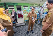 Sampah Plastik Disulap Jadi Hiasan Sekolah, Wali Kota Banjarmasin: Harus Ditiru!