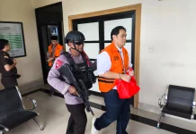 Mantan Kajari HSU dan Anak Buah Didakwa Pasal Komulatif