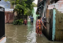 Banjir Rob Dikala Kemarau: Jalan Terendam, Permukiman Warga Capai Selutut