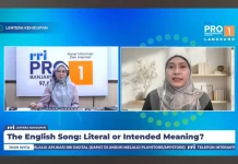 Fenomena Ketidakseimbangan Menghafal Bunyi dan Makna Lagu