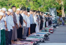 Sholat Iduladha di Murdjani, Lisa Halaby Ajak Warga Jaga Ukhuwah