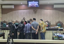 Ketua KPU HSU Mengaku Diperas, Uang Diserahkan ke Mantan Kasi Intel