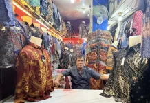 Penjualan Merosot, Pedagang Batik Tetap Optimistis