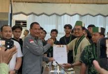 DPRD Kalsel Terima Audiensi HMI, Sepakati Delapan Tuntutan Aspirasi Mahasiswa