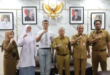 Sekda Kalsel Lepas Dua Wakil Banua ke Paskibraka Nasional 2026