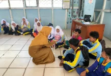 Hari Pertama MPLS, SMPN 23 Banjarmasin Izinkan Orang Tua Dampingi Anak