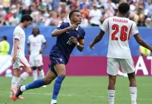 Mbappe Raih Sepatu Emas, Ungguli Messi di Piala Dunia 2026