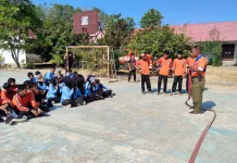 Tingkatkan Kesiapsiagaan Siswa, BPBD Balangan Edukasi Damkar di Sekolah