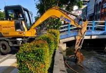 Kabel Utilitas Kepung Sungai Ahmad Yani Bikin Percepatan Normalisasi Terhambat!