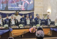 Paripurna Peringatan Hari Jadi ke-76 Kalsel, Momentum Perkuat Kolaborasi