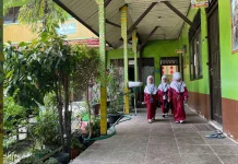 Udara Mulai Tercemar Asap Karhutla, Kenapa Banjarmasin Belum Geser Jam Sekolah?