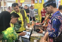 Produk Handbag Purun HSU Didorong Tembus Pasar Nasional dan Global