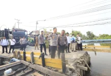 Jembatan Mantuil Putus, Polresta Banjarmasin Siapkan Perahu Gratis