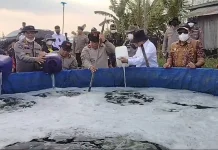 Polda Kalsel Suntik Cairan MES untuk Padamkan Bara Karhutla Gambut