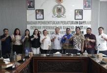DPRD Gunung Mas Belajar Penyusunan Produk Hukum Daerah ke DPRD Kalsel