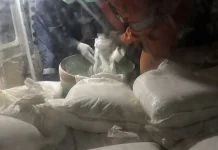 OMC Kalsel, Tiga Ton NaCl Disemai dari Udara