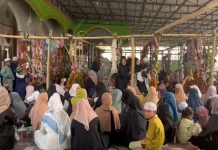 Tradisi Beayun Maulid di Masjid Baiturrahmah Anjir Muara Lama