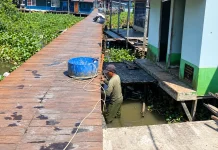 Perbaikan Titian Murung Selong tanpa Pagar, Keselamatan Warga Dipertaruhkan?