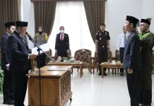 Selamat Riyanto Resmi Dilantik sebagai Sekda Barito Kuala