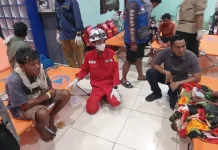 Korps Sukarela PMI ULM Bantu Operasi SAR KM Virgo Transport 8