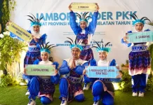 Semangat Optimis Kontingen TP PKK Banjarbaru di Jambore PKK Kalsel 2026