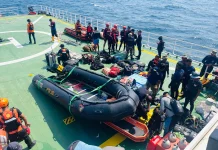Tim Penyelam Buka Akses Kapal untuk Evakuasi Korban KM Virgo Transport 8