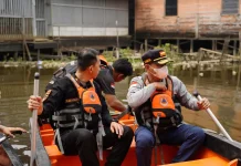 Pemko dan Polresta Bersihkan Sungai Pemurus, Kebiasaan Buang Sampah Jadi Sorotan