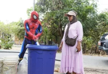 Spiderman Bantu Warga Terdampak Kekeringan di Banjarbaru?