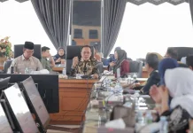 Paman Yani Dorong Penguatan Pengelolaan BLUD SMK di Kalsel