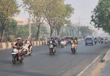 Kualitas Udara Memburuk akibat Kabut Asap, Aktivitas Warga Terdampak