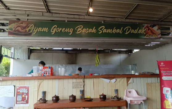 Sensasi Pedas Sambal Dadakan Ayam Apollo